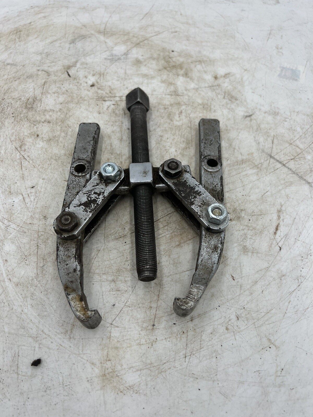 OTC 2Jaw 1001 Reversible Universal Gear Puller Remover Tool Made in