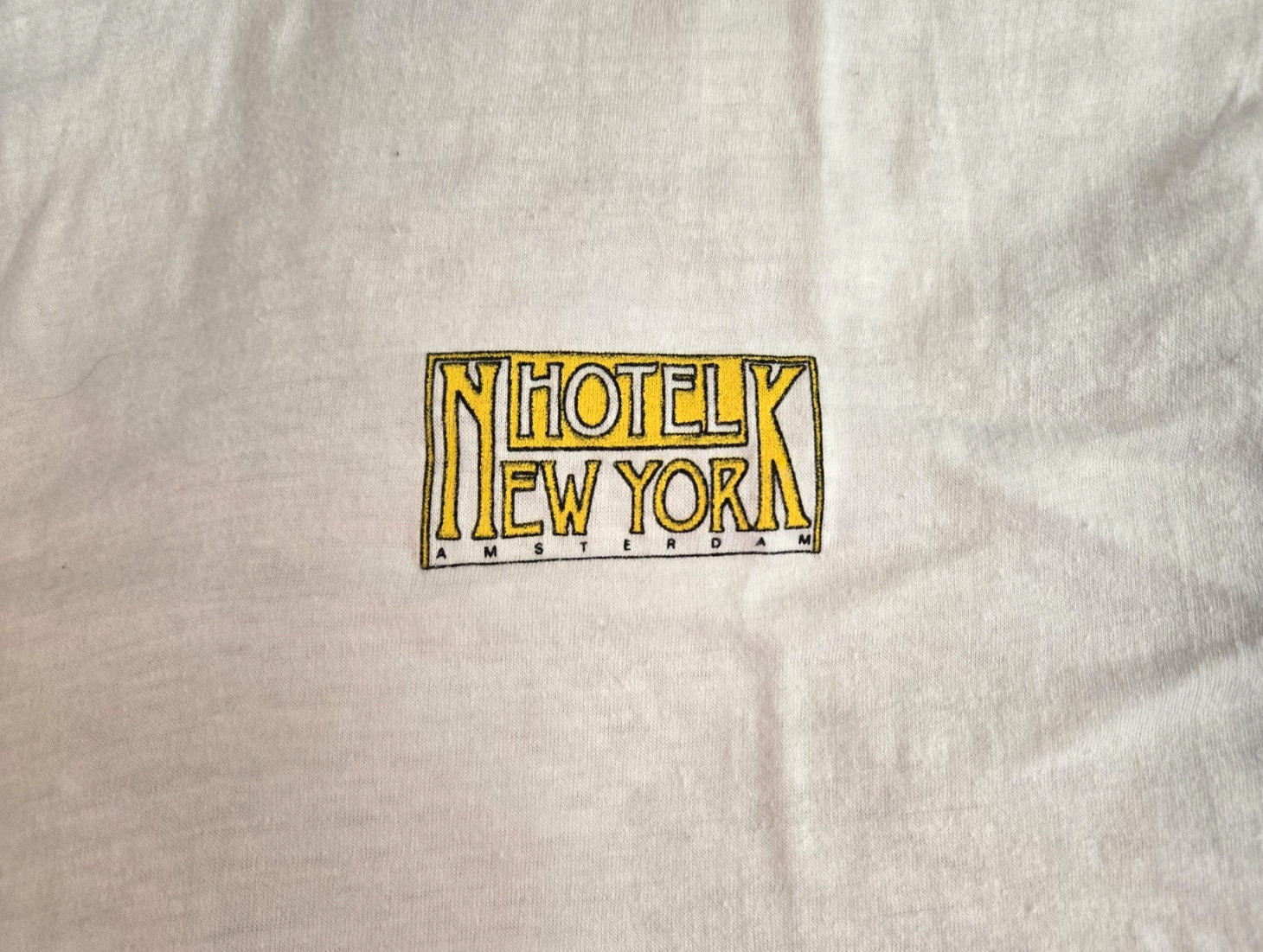 Vintage Hotel New York Amsterdam Shirt Screen Stars Tag Size XL (Now Medium)