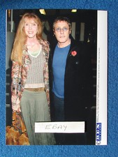 Original Press Photo - 8"x6" - The Who - Roger Daltrey & Heather Taylor - 2005-B