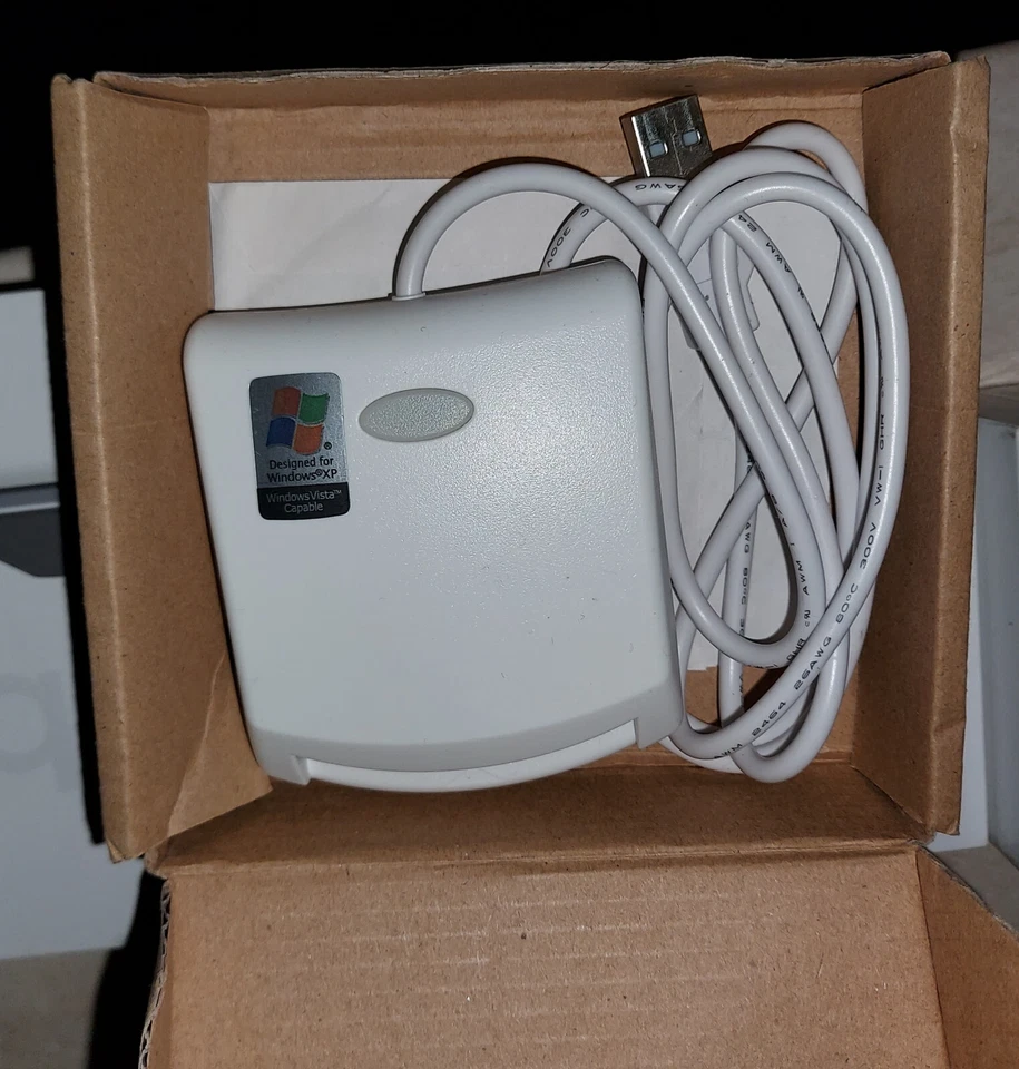 Manhattan Smart Card Reader Lettore/scrittore di chip card in versione da tavolo - Immagine 2 di 3