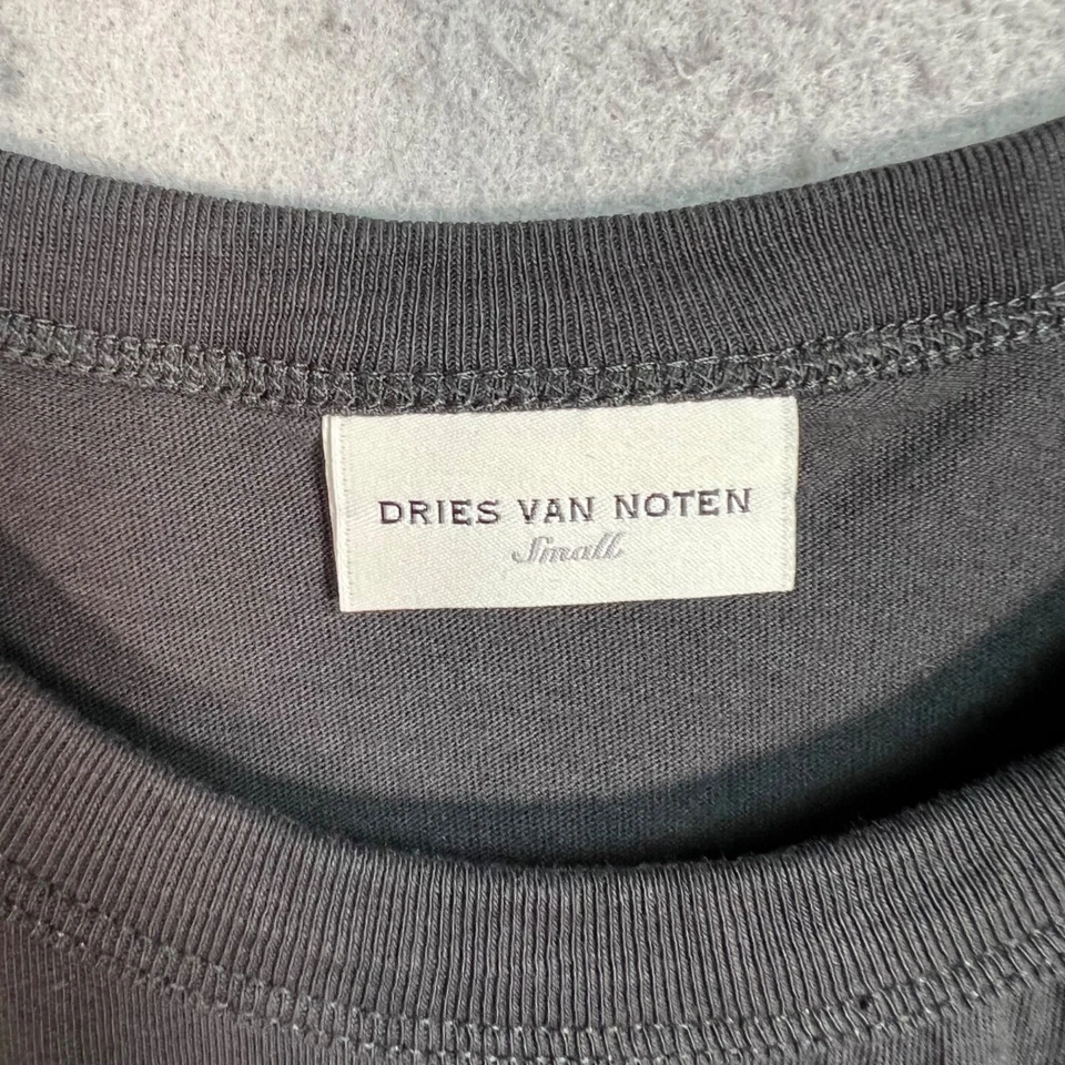 Camiseta Regata Masculina Dries Van Noten Pequena Cropped Preta Algodão Sem Mangas - Imagem 3 de 4