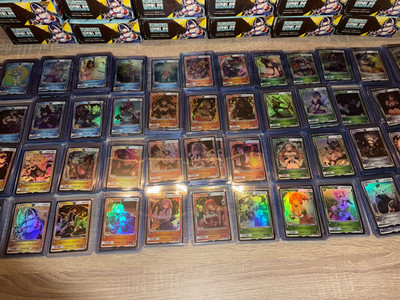 Vcard Awakened Worlds 1st Edition- Holo 8 Singles