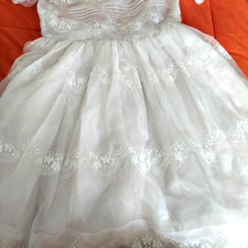 MISS QUALITY GIRLSIZE 4 WHITE LACE COMMUNION DRESS WITH VEIL