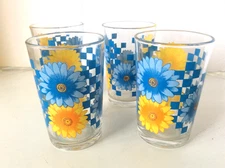 Set of Four Juice Glasses. Cottage Core. Farmhouse core