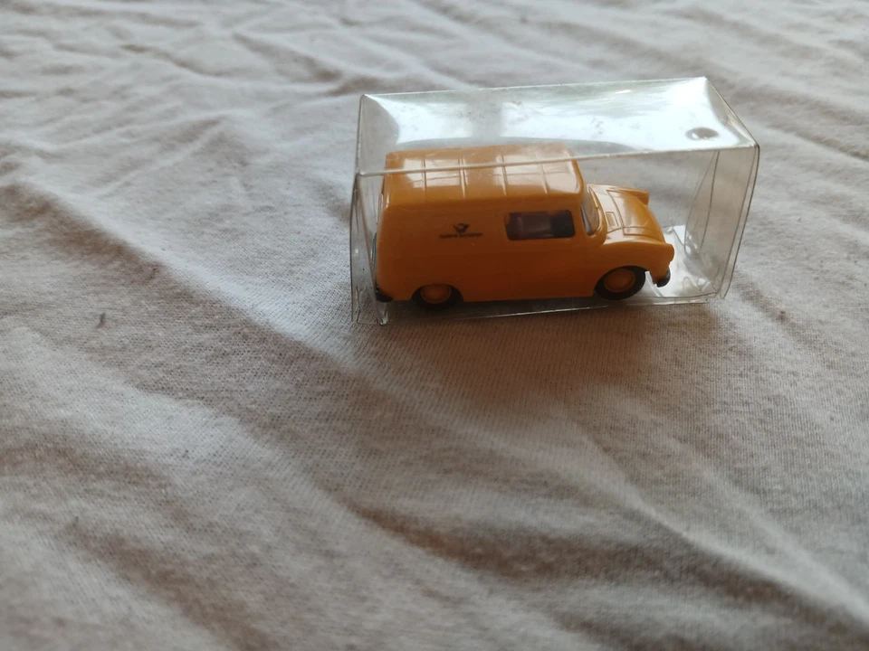 Brekina 25907 H0 VW 147 Fridolin Deutsche Post, 1964-1973