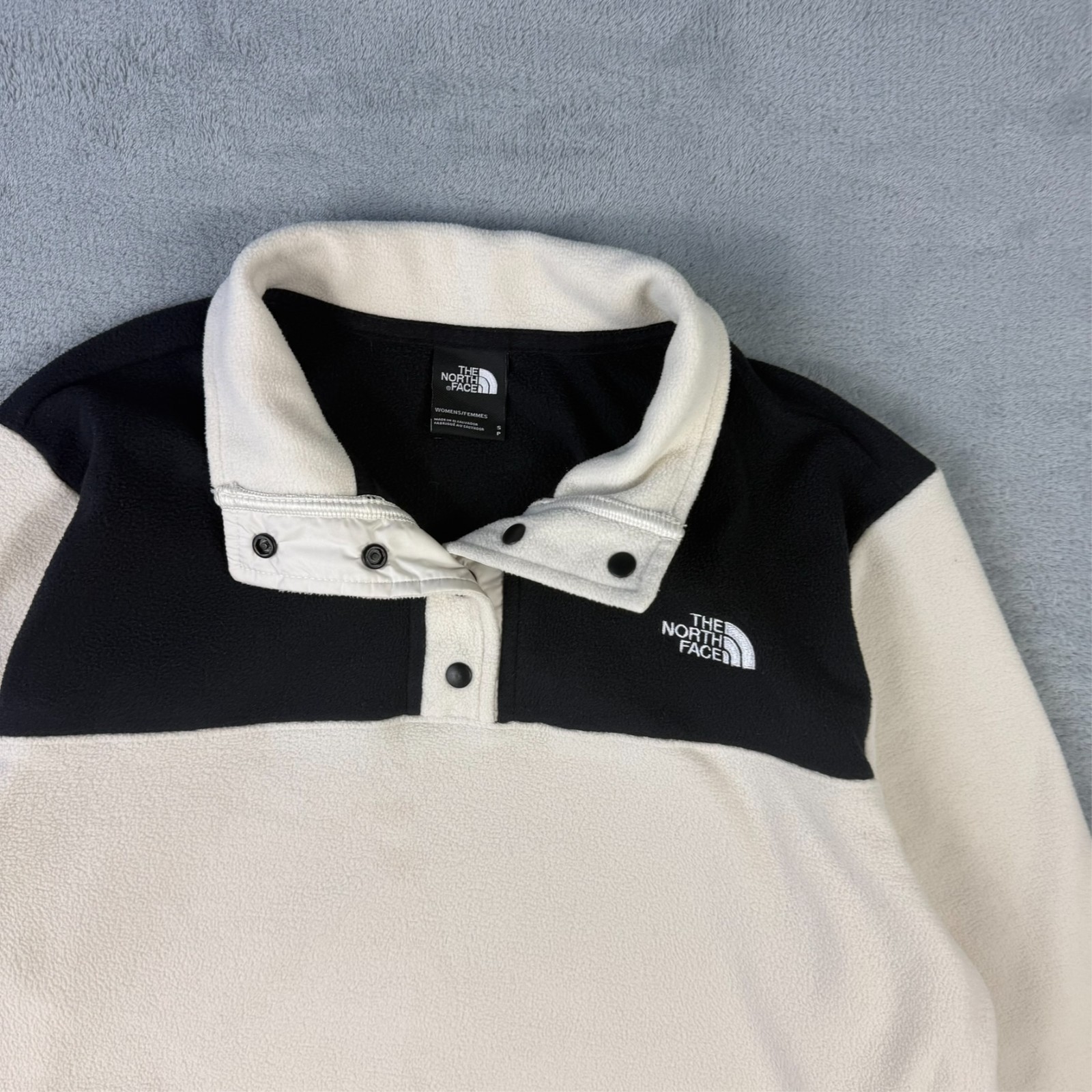 Women's The North Face Cream Black Fleece T-Snap Button Sz Small Pullover Jumper image 4