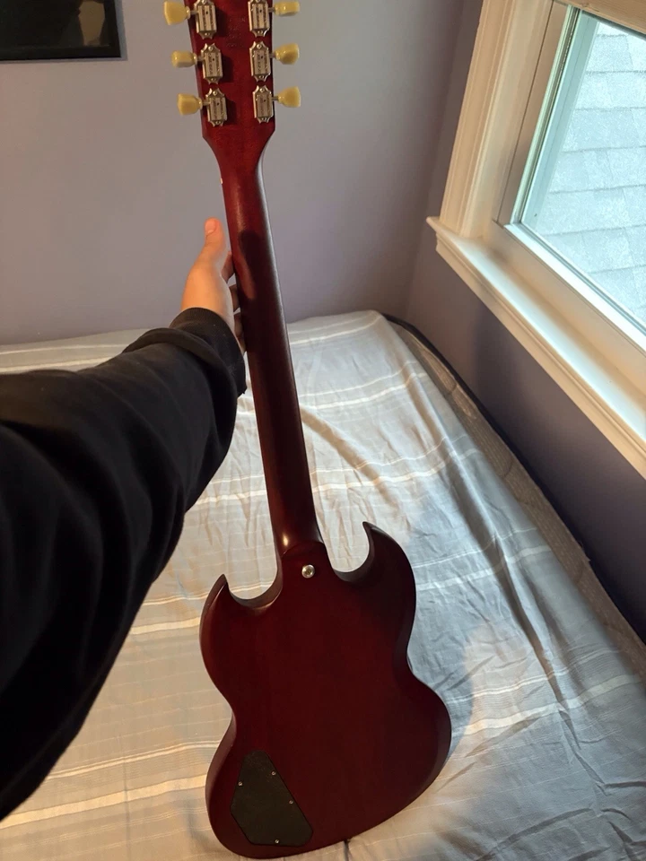 Gibson SG Standard – Heritage Cherry, Excellent Condition - Image 2 of 4