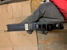 Square D YI-EH Frame 20 Amp 1 Pole 277V Circuit Breaker