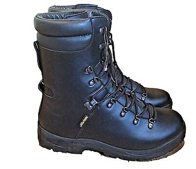 Extreme Cold Wet Weather Black Goretex 