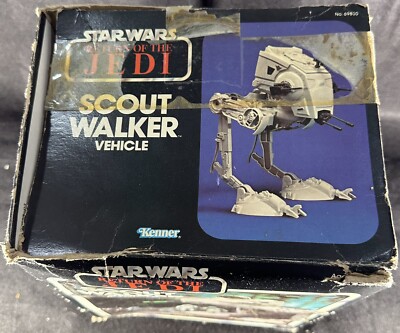 Vintage 1983 Kenner Star Wars ROTJ AT-ST Scout Walker Vintage 1983 Kenner Star Wars ROTJ AT-ST Scout Walker