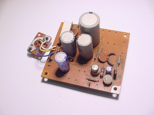MARANTZ 2230 AM/FM RECEIVER POWER SUPPLY REGULATOR PCB (P800)