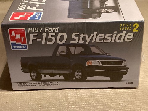 AMT 1997 Ford F-150 Styleside Pickup Model - Kit# 6803 1/25 Scale - Sealed!!! - Picture 6 of 7