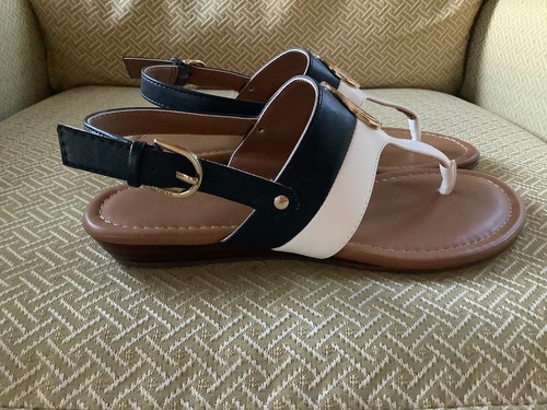 Tommy Hilfingers Thong Sandals Navy/White Sz 6M EUC - Picture 4 of 5