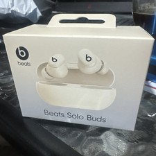 Beats Solo Buds - Bluetooth Earbuds- Ivory - MFN44LL/A - SEALED - Free Shipping 