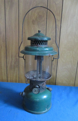 Coleman Model 220C  Lantern  Double Mantle Sunrise Globe Base marked 5-11