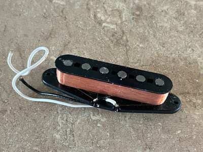 1990s Fender Stratocaster guitar pickup American 50637
