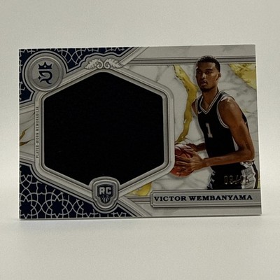 2023-24 Topps Royalty #RJR-VW Victor Wembanyama RC Jumbo Relics Blue 9/25