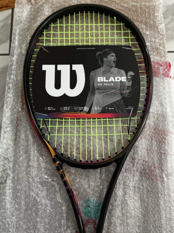New Wilson Blade 98 V9 16x19 Fighter Edition 1/1000 Sabalenka Racquet US Seller