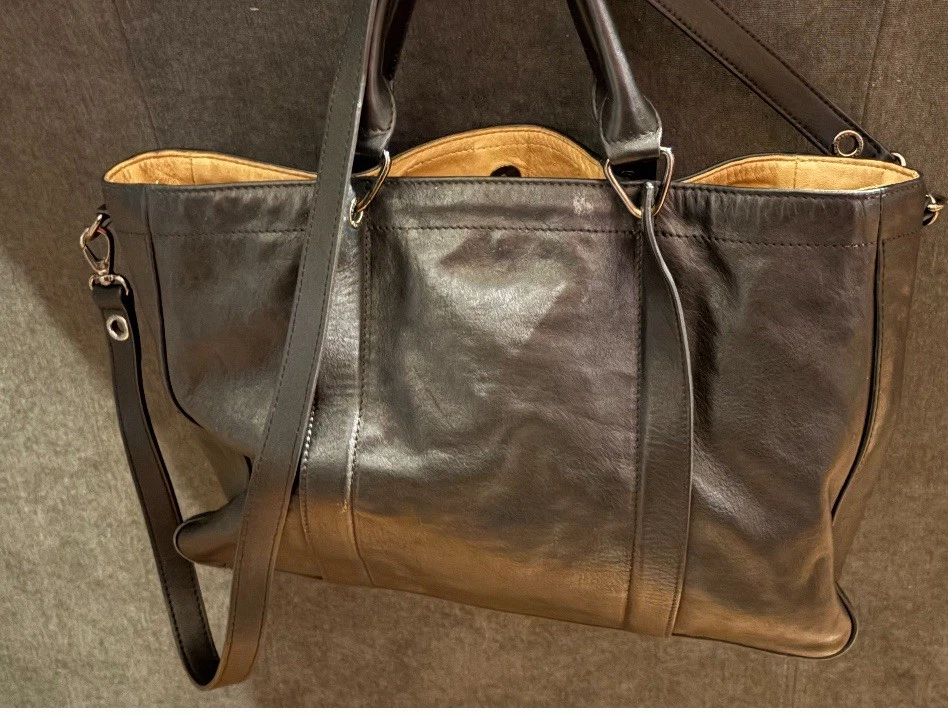 Longchamp 3D大号logo钱包 — 第 2/4 张图片