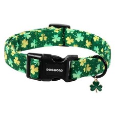 St Patrick's Day Dog Collar-Cute Green Clovers Dog Collars, M gold shamrock