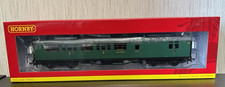 Hornby R4884 SR Bulleid Suburban Brake 3rd Coach 2845, Southern Green - BNIB