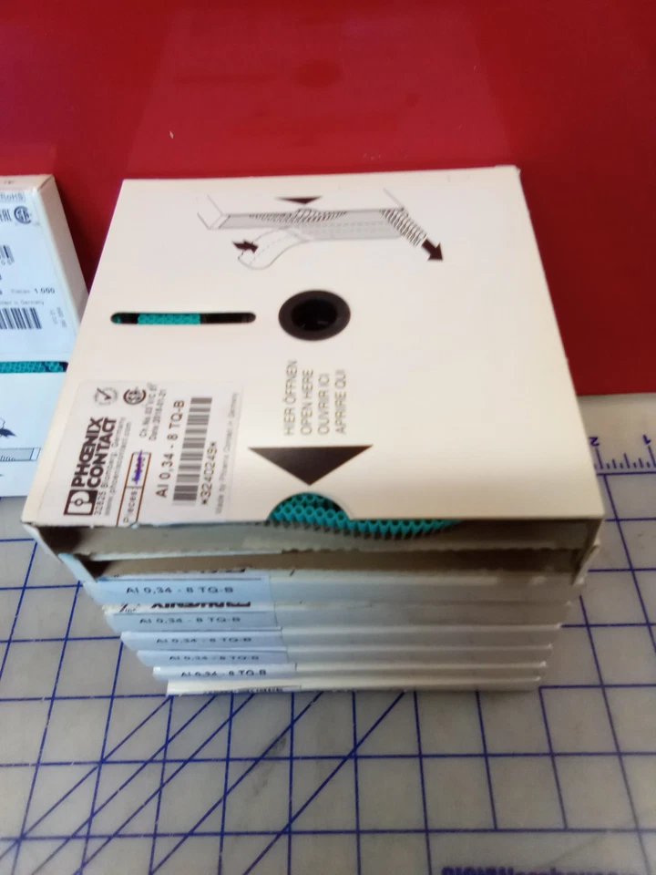 Phoenix Contact 3240249 AI O, 34-8 TQ-B 9 Boxes Total, *Some Boxes New, Some... - Image 4 of 4