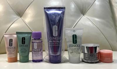 Clinique 7 PCS Travel Skincare Deluxe Sample Size + Full Size Cleansing Mousse
