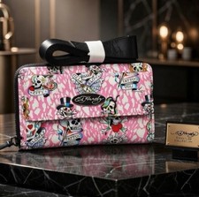 Ed Hardy Love Kills Skulls  Ed Hardy Logo Crossbody / Wallet EHW209-42-302