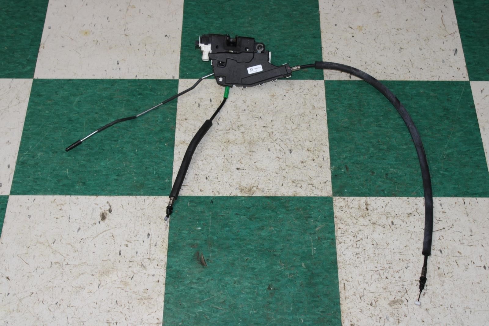 14-20 Ghibli Rear Passenger Right RH RR Power Door Locking Latch Factory OEM WTY