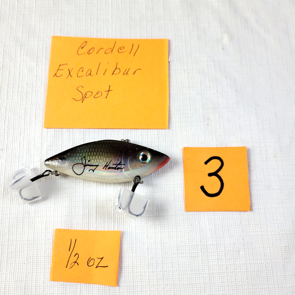 Lot (2) Excalibur Jimmy Houston/Bill Dance Shallow Shad Jr