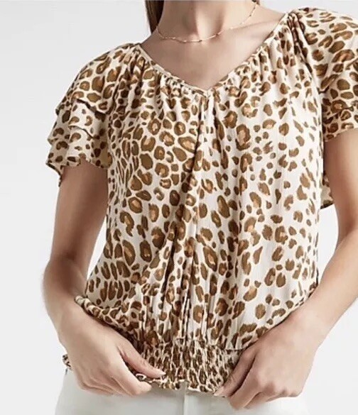 *EXPRESS* Beige Brown Leopard Print Short Sleeve V-Neck Shirt - Size Medium