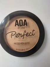 AOA Studio Perfect Pressed Highlighter 208 Throne 