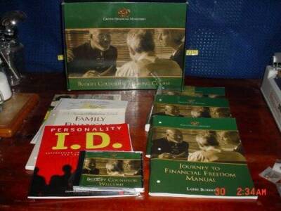 Budget Counselor Training Course Textbook - Paperback By Larry Burkett - GOOD