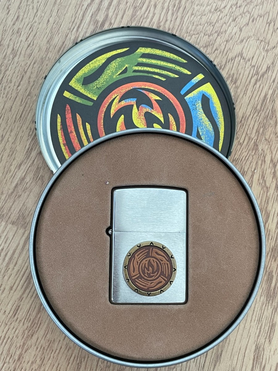 Zippo Lighter Keeper of The Flame Collectible of The Year 2000