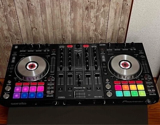 Pioneer DDJ-SX3 & Carry Case Professional DJ Controller Serato