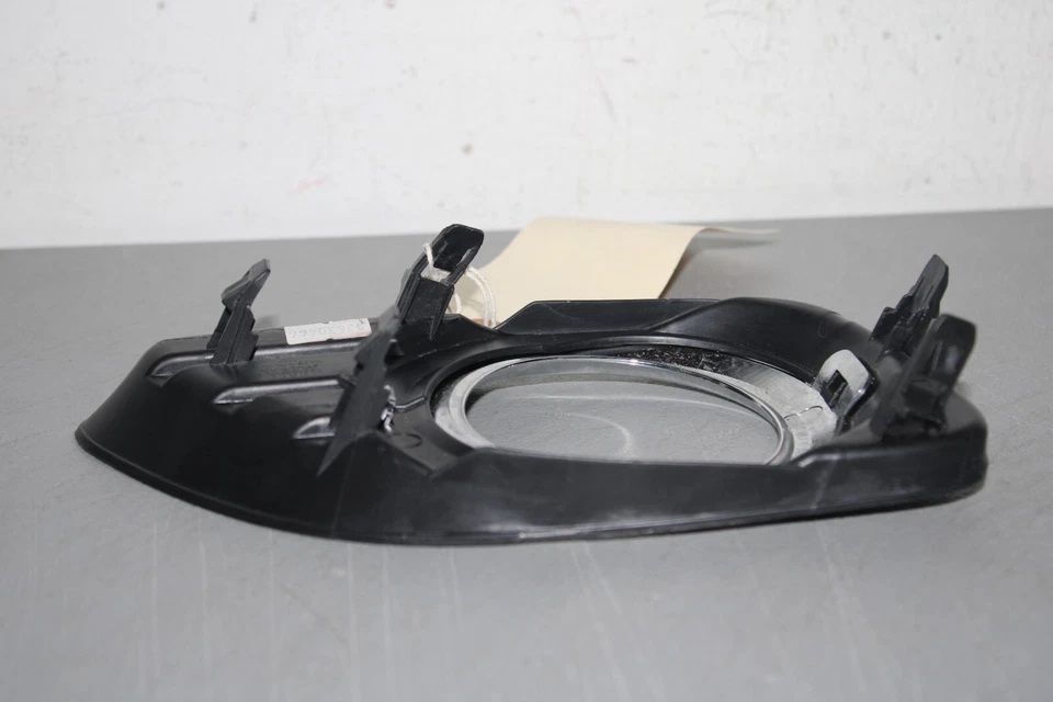 Toyota Camry XLE 2010 2011 lado izquierdo luz antiniebla cubierta inserción moldura Foto 4 de 4