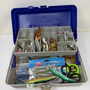Plano 3100 Fishing Box W/ Lures - Loaded - Fish - Hooks Spool Penn 450 SS Rapala