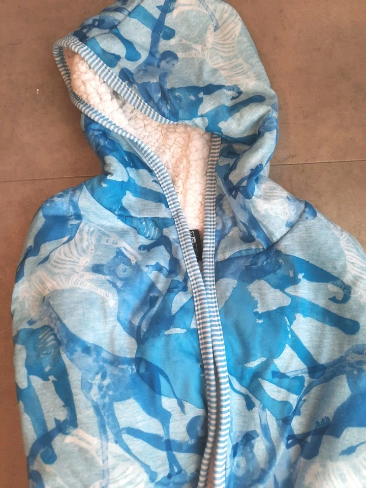 Bata Woodrow & Friends para niños talla 14 16 usada Foto 4 de 4