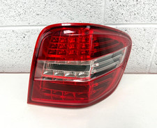 Mercedes-Benz ML W164 Heckleuchte Rücklicht Rechts A1649064700