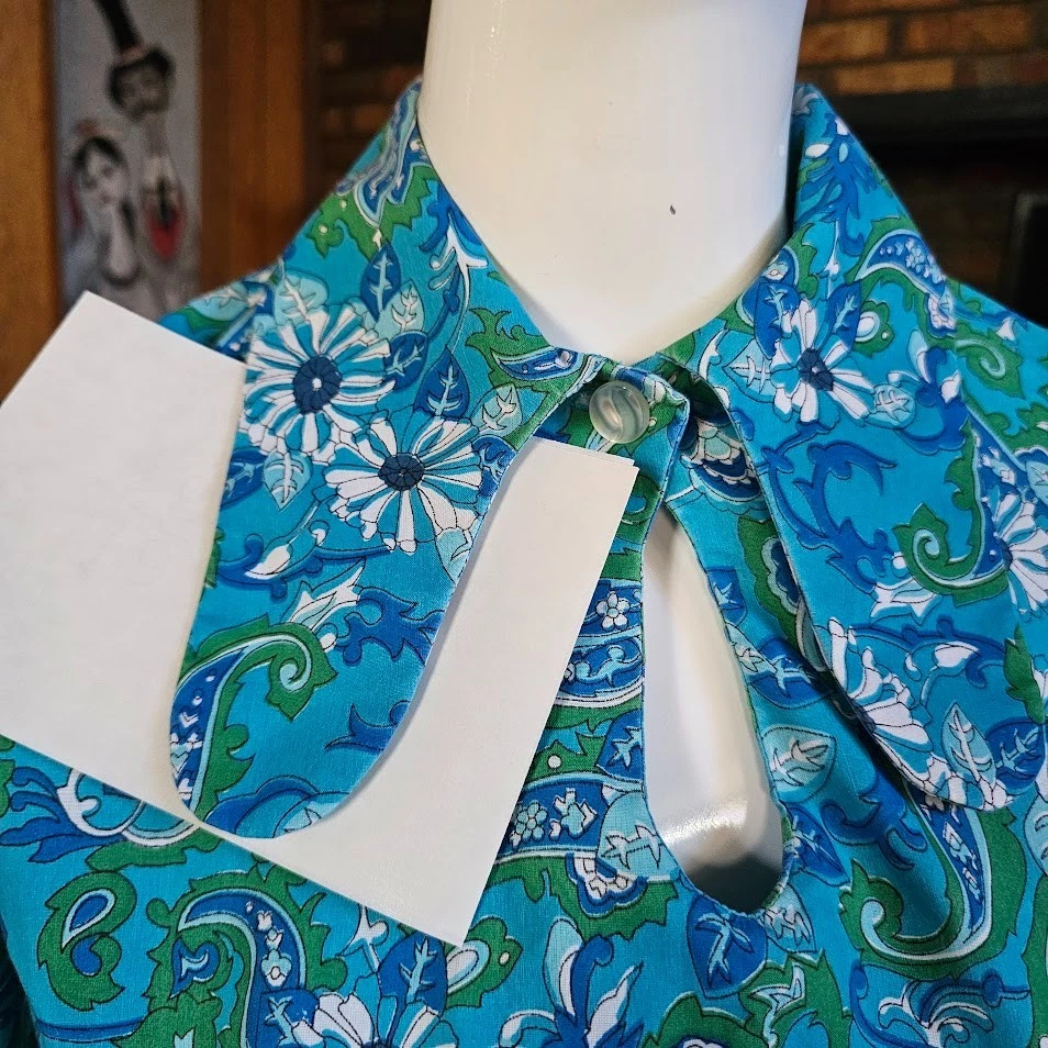 Vtg Swinging 60s Mod Psychedelic Dog Ear Mini British Invasion Go Go Dress S/M - Image 3 of 4