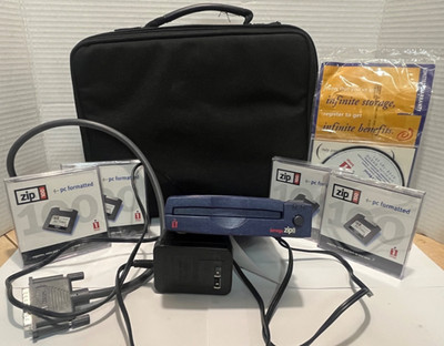 Iomega Zip 100 External Parallel Drive Z100P2 Tested w/ 4 Disks Case PSU