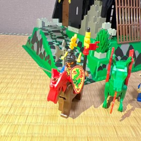 LEGO System Fire Breathing Fortress 6082 In 1993 Used Retired Complete Japan