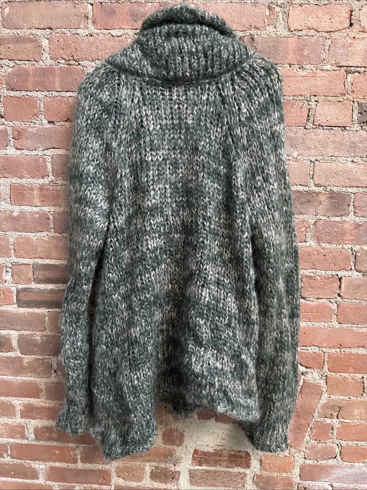 Vintage Alexander McQueen Men’s Cardigan Sweater, Sz Large, Fuzzy Mohair Italy image 8