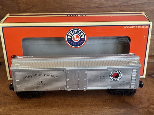 Nuevo refrigerador Lionel 6-26151 Northern Pacific con puertas abiertas | Condition: New
