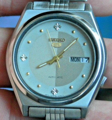 VERY RARE Vintage  SEIKO 5  Japan Model  all stainless steel    FAST & FREE