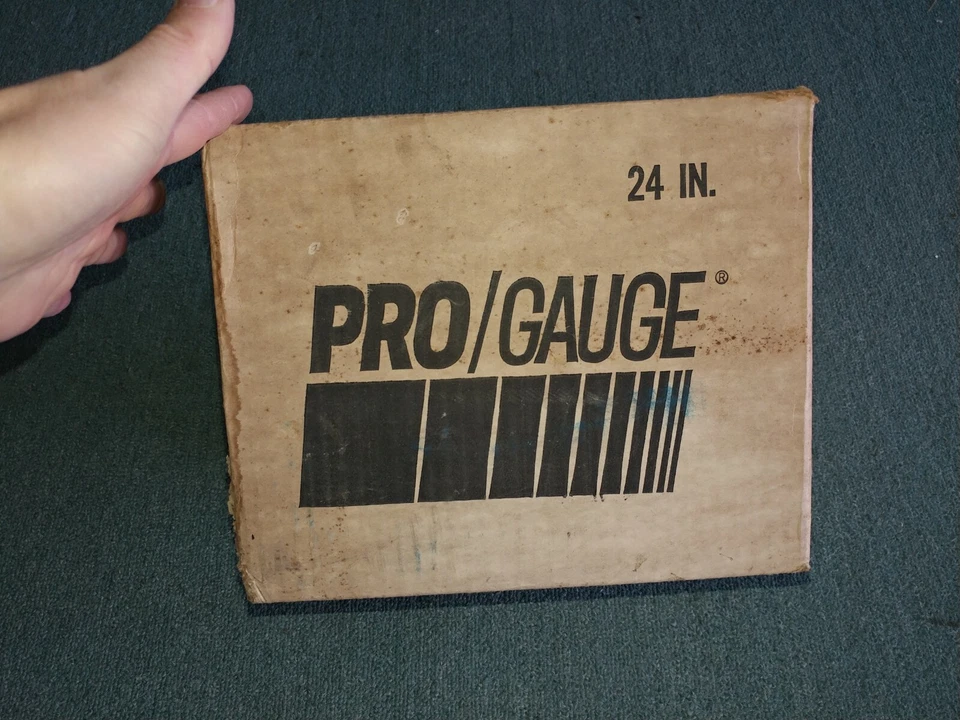 Pro Gauge Breather Element FB59 NOS Chevy, Pontiac, Buick - Imagem 2 de 4