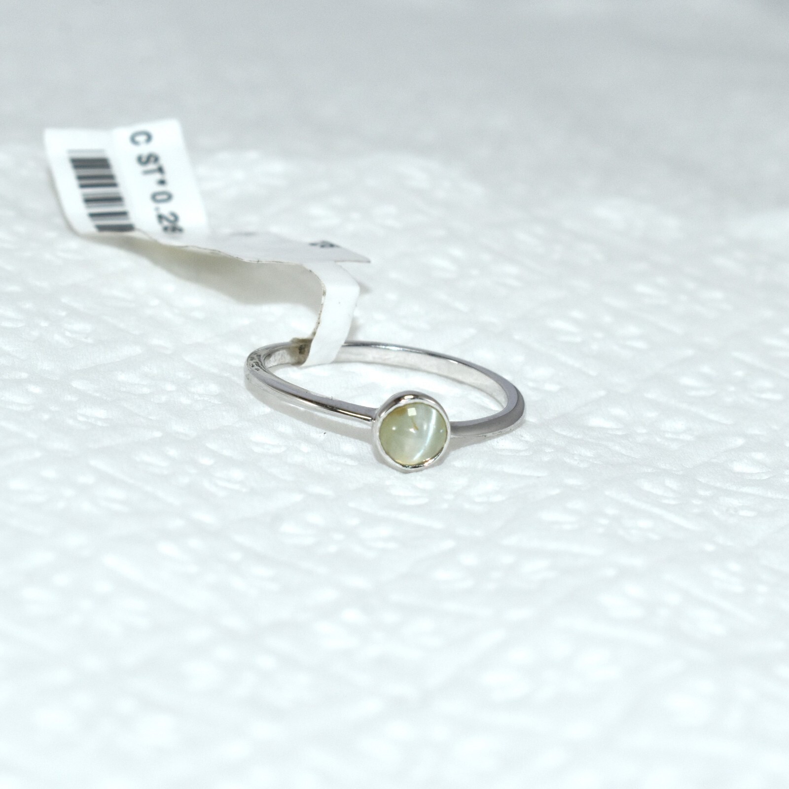 100% Real Cats Eye Silver Ring Precious and Rare Stone Item on Discount