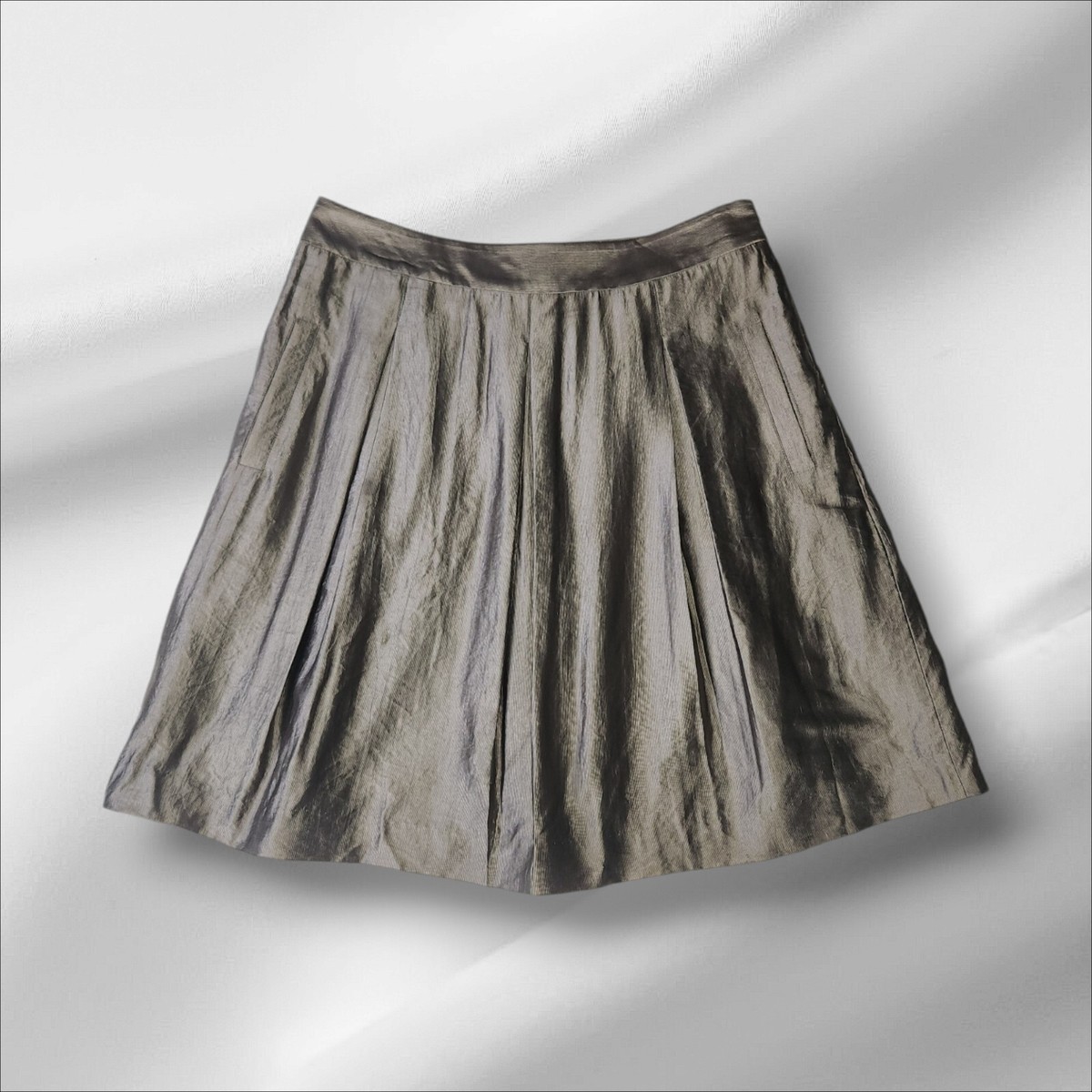BCBG MAXAZRIA Size 8 Pewter Kailin Pleated Skirt Womens Metallic