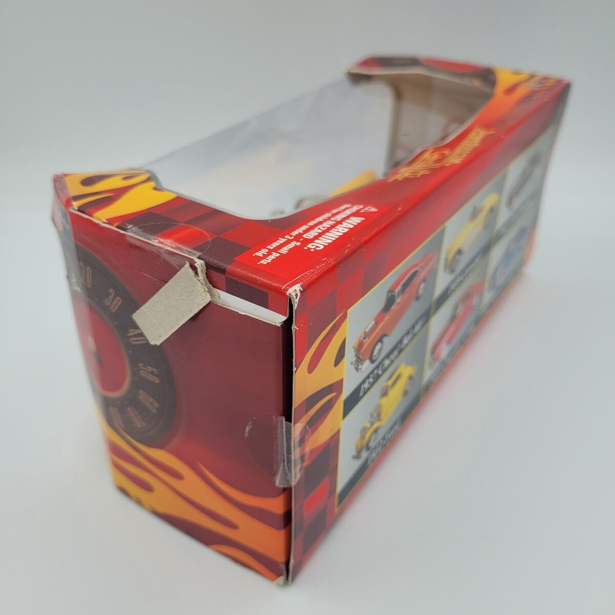 MotorMax American Graffiti 1956 Ford Thunderbird 1:24 Scale MotorMax American Graffiti 1956 Ford Thunderbird 1:24 Scale