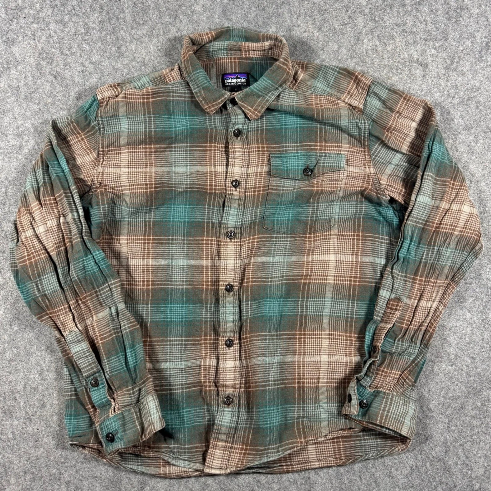 Patagonia Fjord Flannel Shirt Mens M Brown Teal Plaid Organic Cotton Outdoors